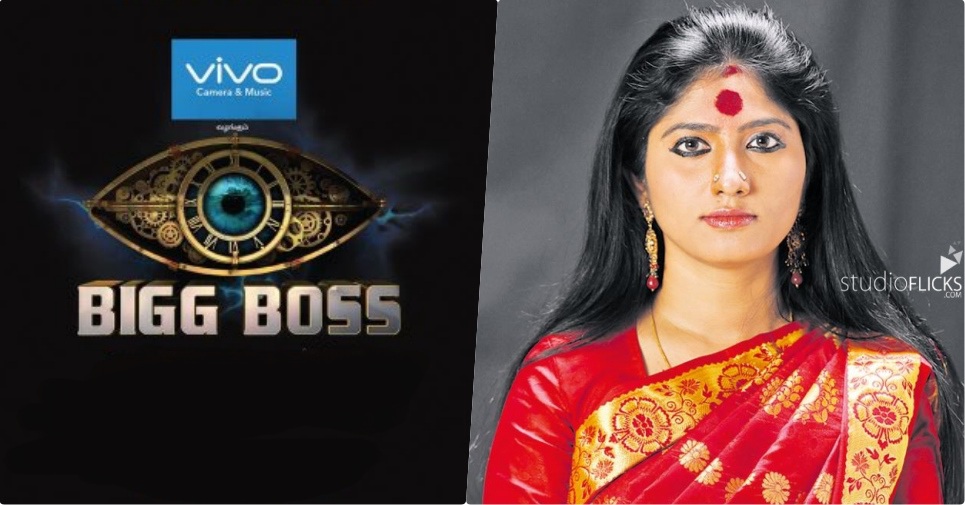 Bigg Boss Julie Plays Dual Role In Amman Thaayi