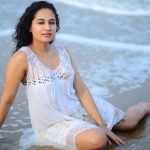 VJ-Actress Pooja steals the show in Telugu Bigg Boss House