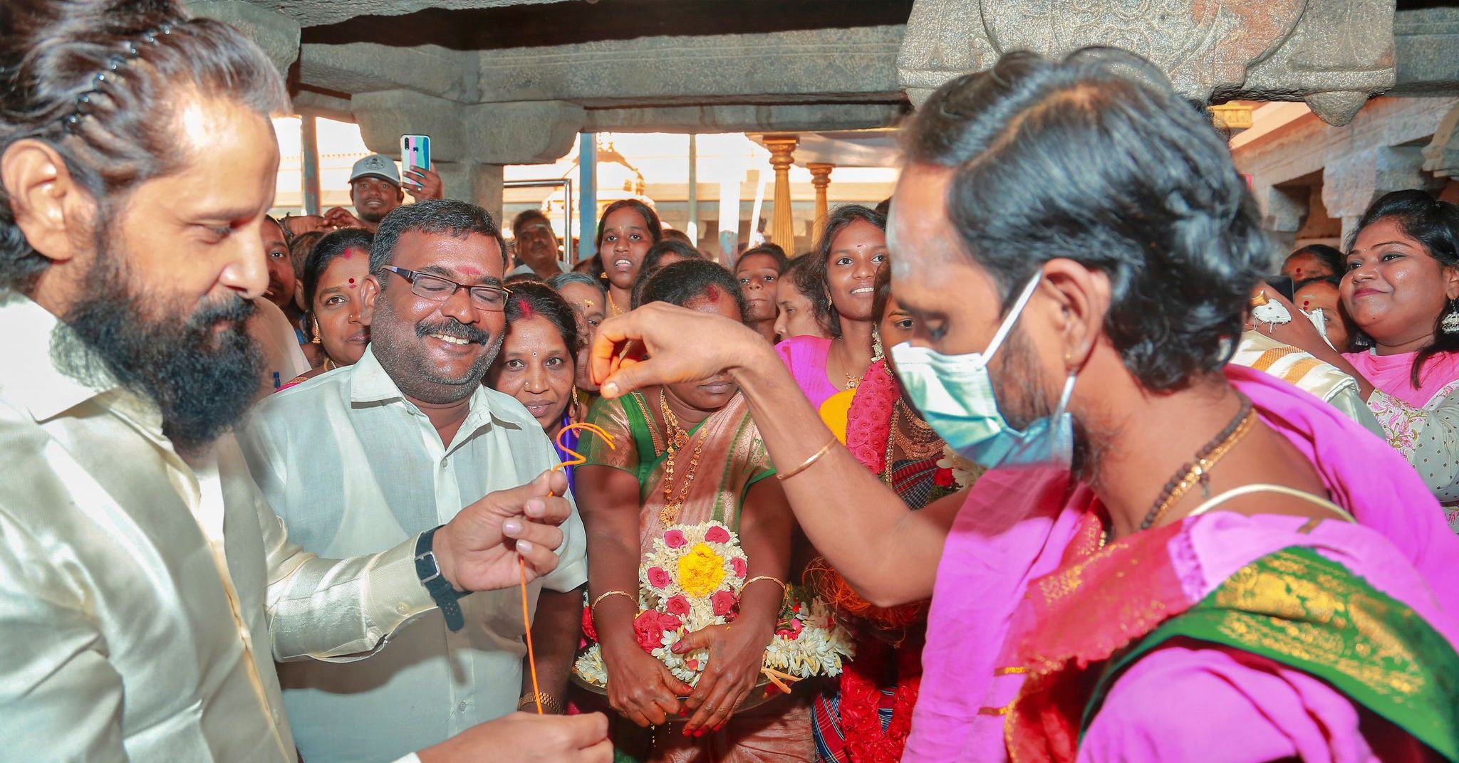 Actor Chiyaan Vikrams heart warming gesture for his housekeeping staff