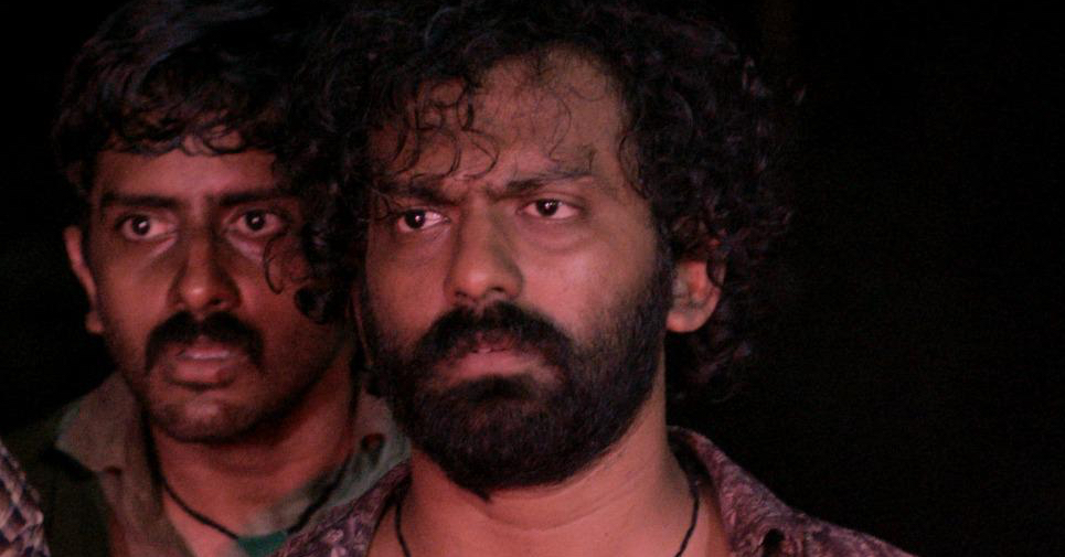 Manidhargal Movie Review