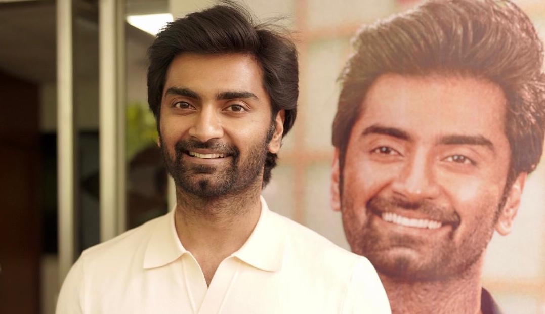 Atharvaa Murali DNA Movie