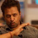 Theeyavar Kulai Nadunga Review
